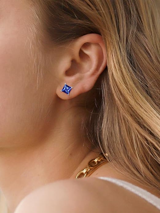 Minimalist Princess Cut Sapphire Stud Boucles d’oreilles | Or blanc