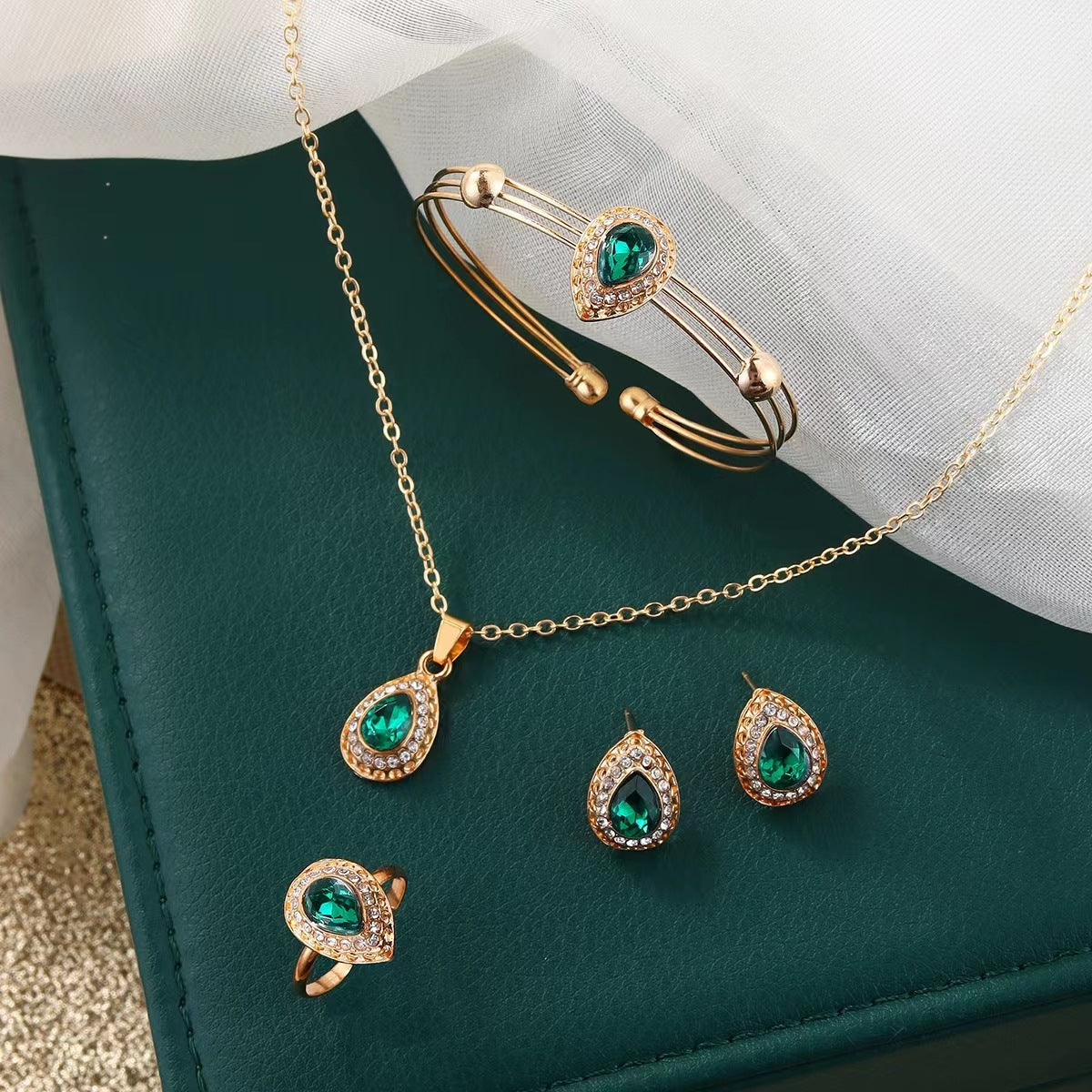 Noémie Glastra Parure de bijoux | Doré