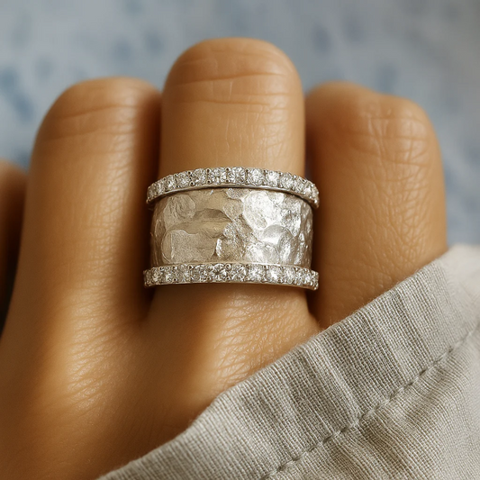 Bague Vintage en Argent avec Zirconiums